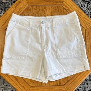 *D. JEANS* White Shorts w/ Pockets Size 12